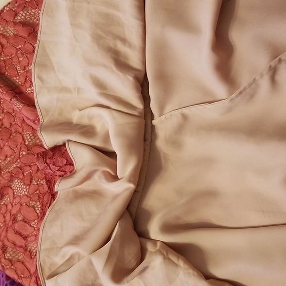 Alexis Braxton Lace Godet Skirt - Picture 11 of 14